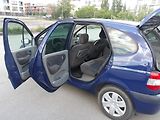 Renault Scénic 1,9DCi AUTOMAT !!! Serv.kn! - náhled 21