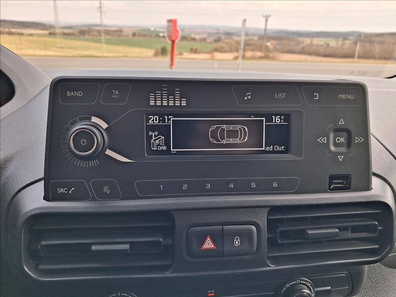 Peugeot Partner 1,5 L1 BlueHDI 100k access - fotka 6 z 14