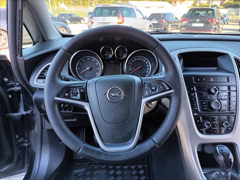 Opel Astra 1,6 i,85KW,KLIMA,PARKING - fotka 14 z 42