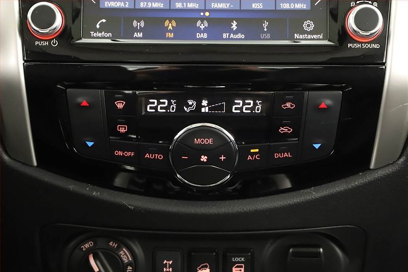 Nissan Navara (2021) 2.3 dCi - fotka 13 z 24