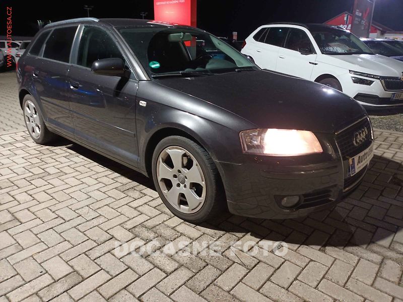 Audi A3 (2007) 2.0 TDI, servis.kniha - fotka 1 z 3