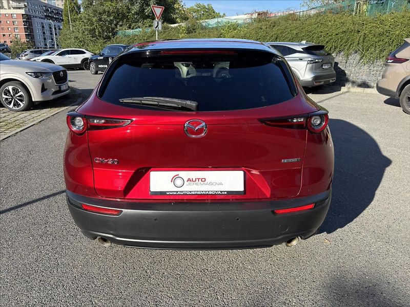 Mazda CX-30 2,0 i 137kW AT GT Plus CARPLAY - fotka 4 z 47
