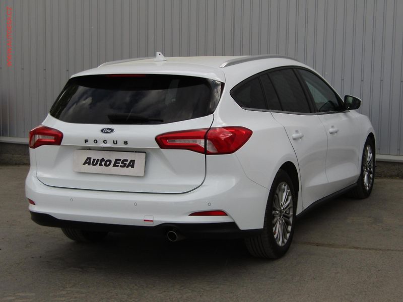 Ford Focus (2019) 2.0 ECOBLUE, ČR, AC, navi - fotka 4 z 18