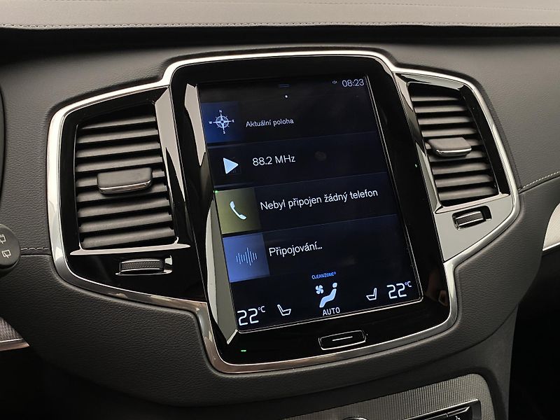Volvo XC90 T6 AWD INSCRIPTION REZERVACE - fotka 8 z 51