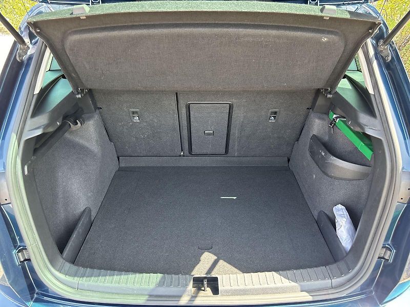 Škoda Karoq (2022) 2.0 TDI Style + - fotka 31 z 32