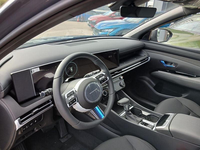Hyundai Tucson 1,6T-GDI DCT  GO CZECH PLUS - fotka 8 z 12