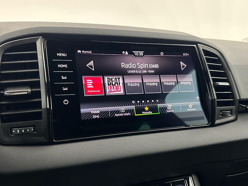 Škoda Karoq SportLine DSG - fotka 12 z 30