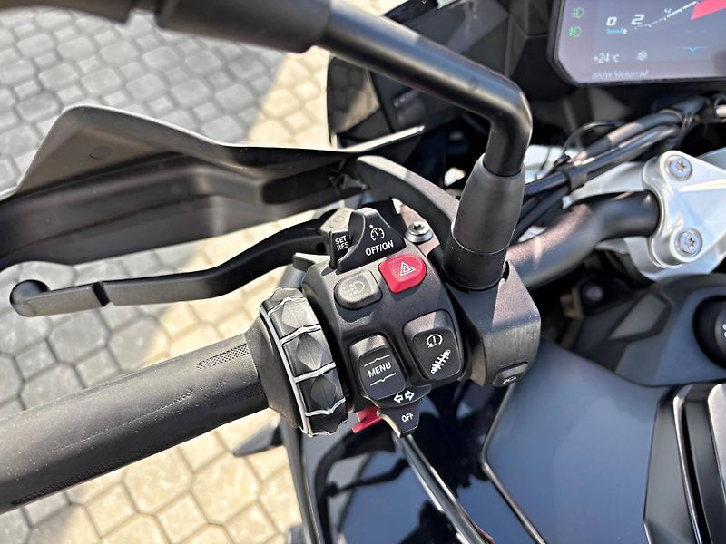 BMW S 1000 XR - fotka 9 z 14
