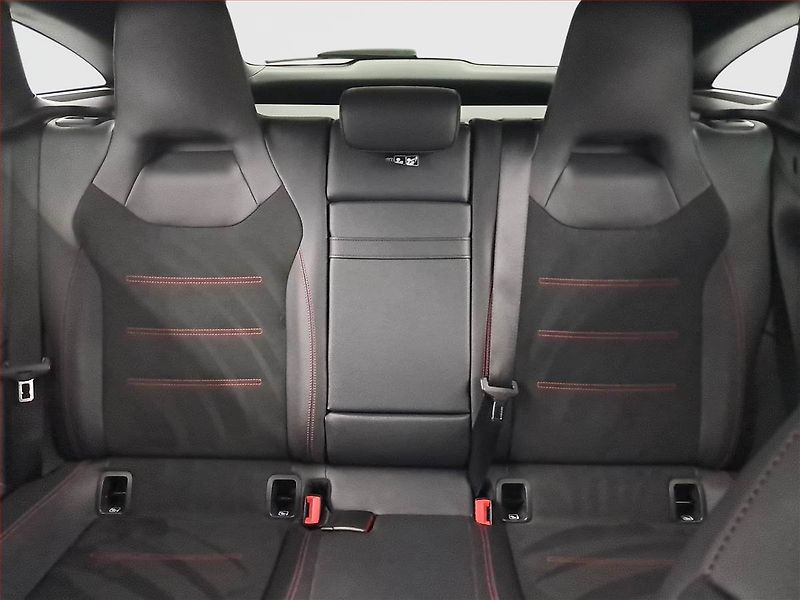 Mercedes-Benz CLA (2021) 220 d - fotka 10 z 23