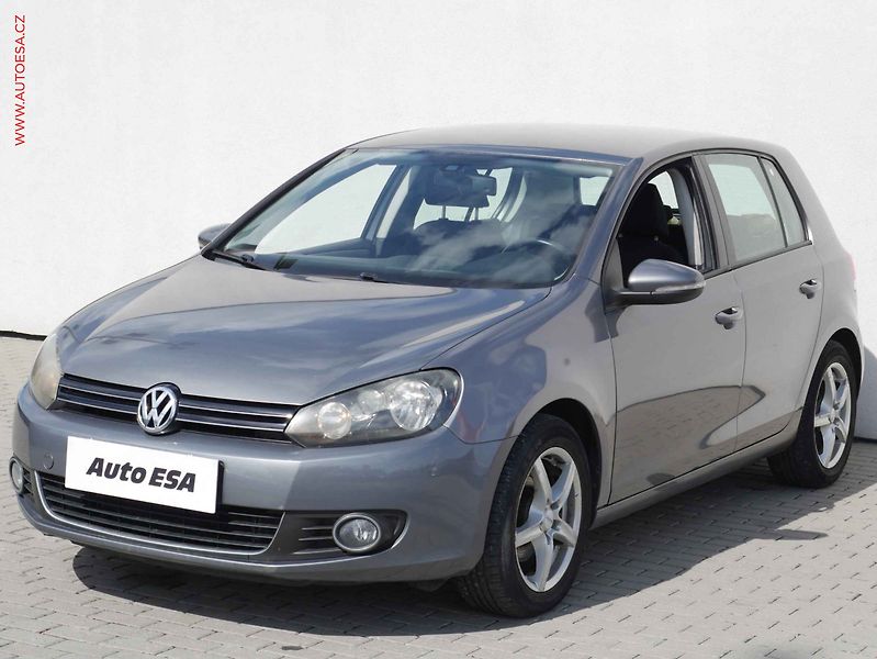 Volkswagen Golf (2009) 2.0TDi, AAC, tempo - fotka 3 z 19