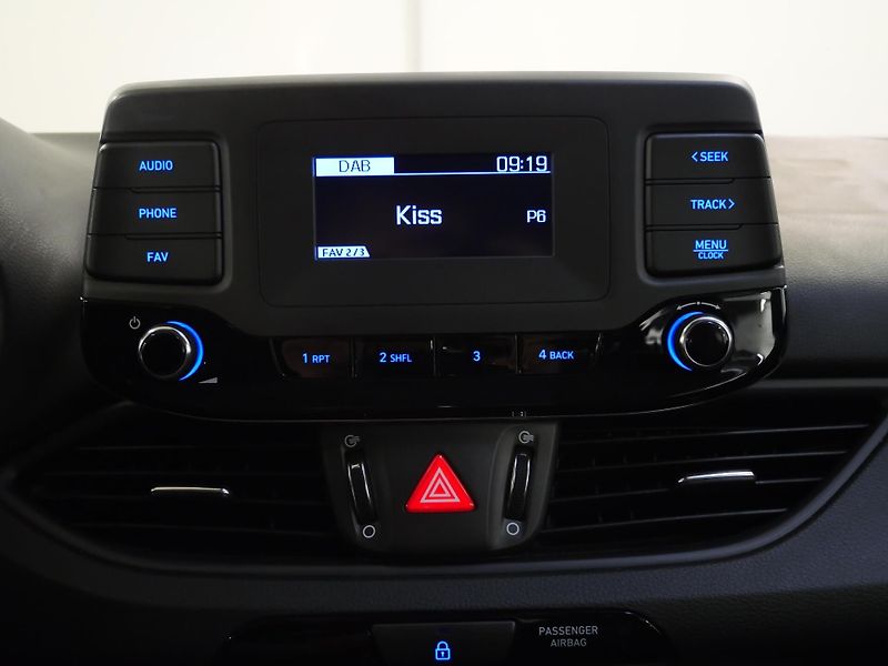 Hyundai i30 - fotka 20 z 26