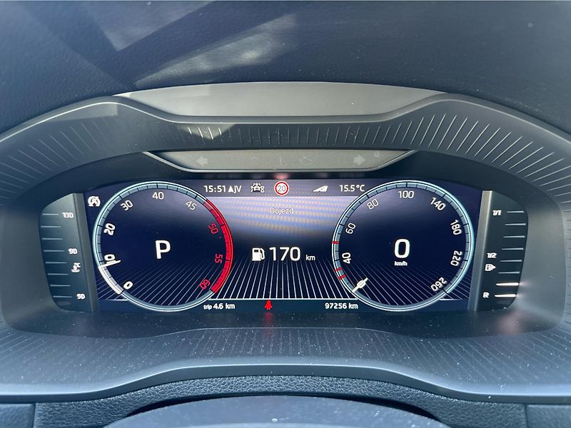 Škoda Karoq 4x4 Style 2.0 TDI /110kW 7st.a - fotka 21 z 21