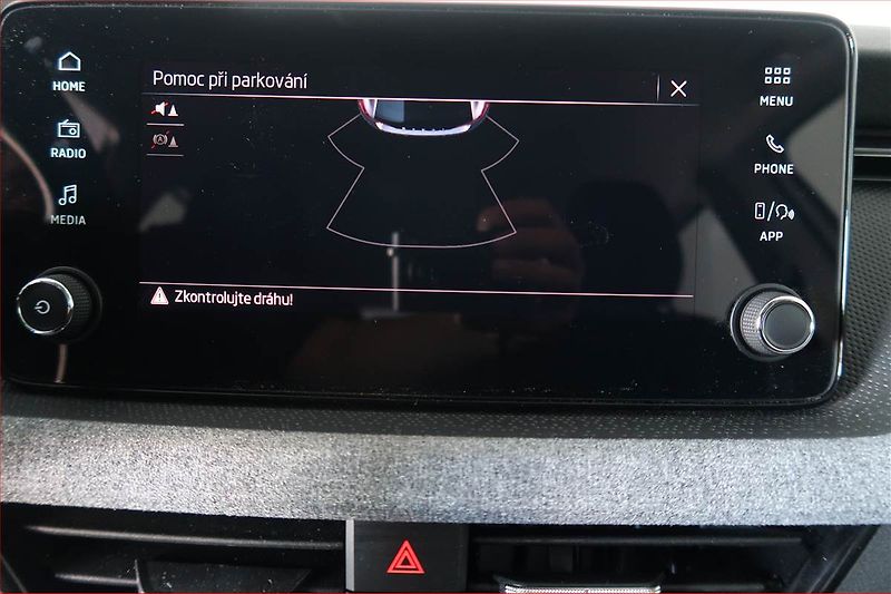Škoda Scala (2024) Selection 1.0 TSI, Serv.kniha - fotka 18 z 18