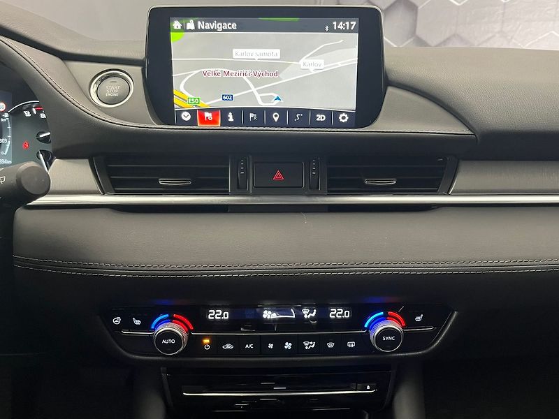 Mazda 6 SKYACTIV-G 194 Sports-Line - fotka 16 z 45