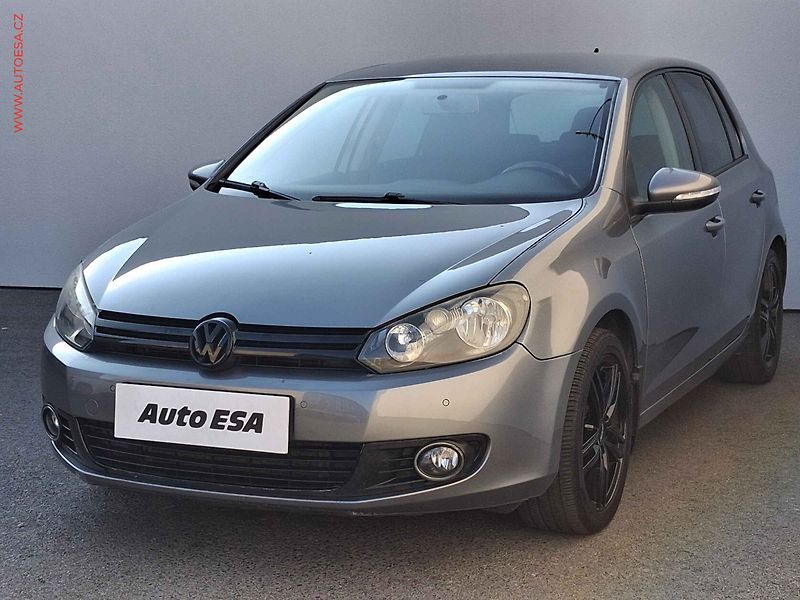 Volkswagen Golf (2009) 1.4TSi, navi, výhřev sed - fotka 3 z 19