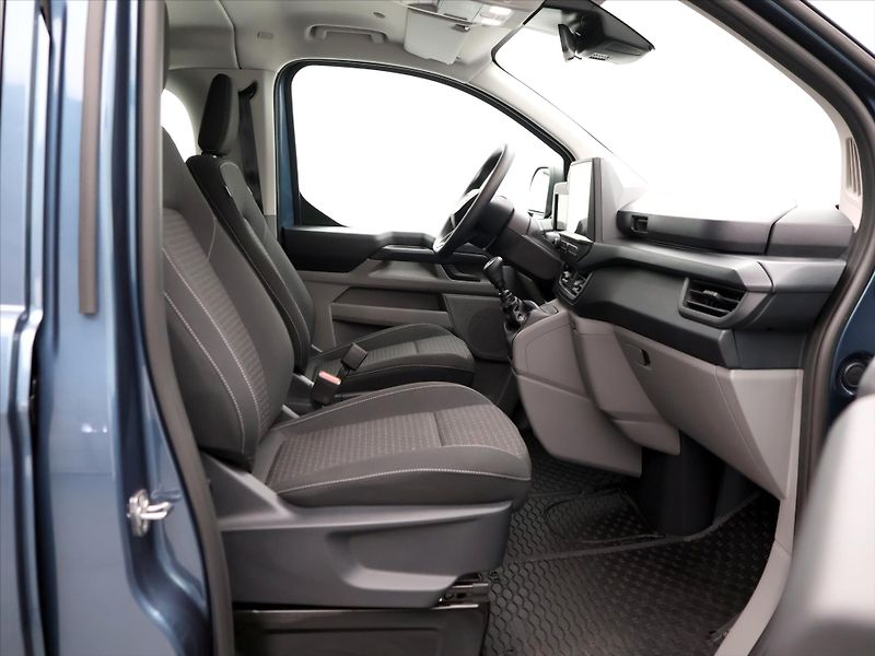 Ford Transit Custom 2,0 EB 110kW 8-Míst CZ - fotka 12 z 35