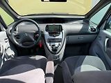 Citroën Xsara Picasso 1.6i 80kW/Panorama/Tažné/Temp. - náhled 18