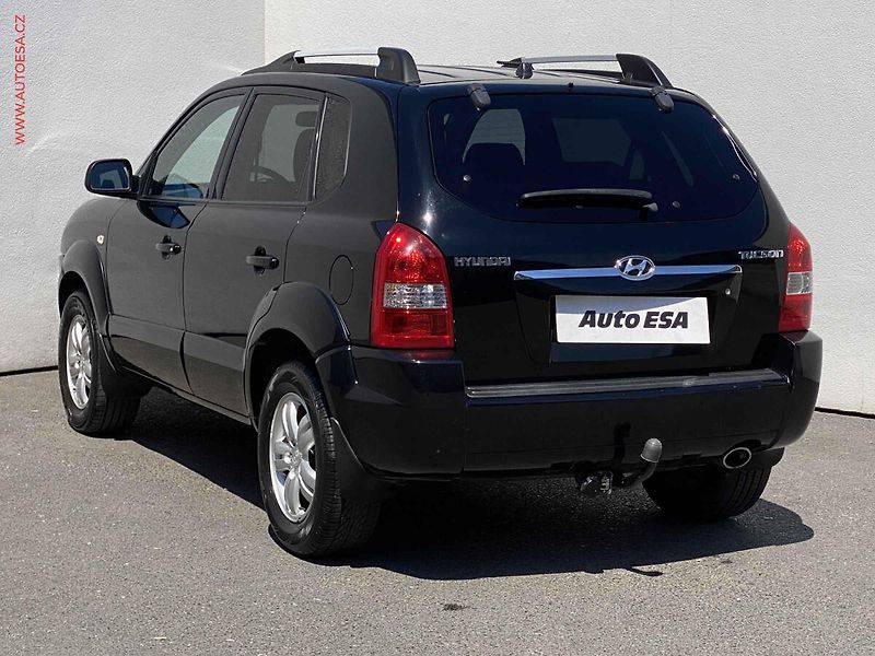 Hyundai Tucson (2008) 2.0 CVVT, Style, AC, TZ - fotka 6 z 15