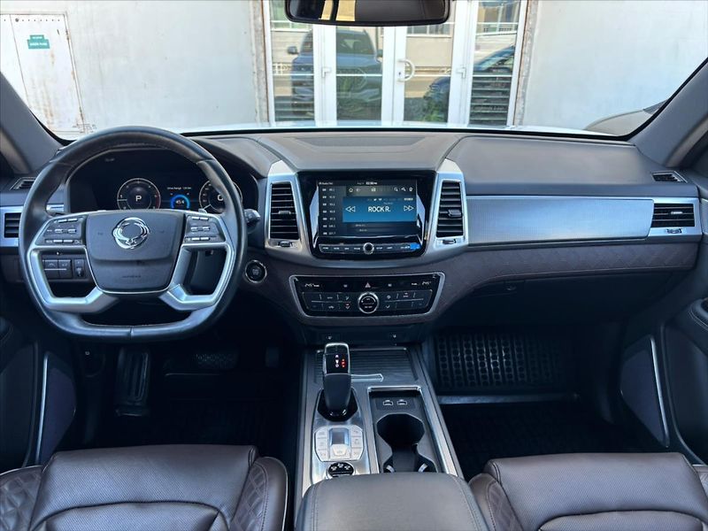 SsangYong Rexton 2,2 E-XDI  E-TRONIC G4 Premium - fotka 12 z 31