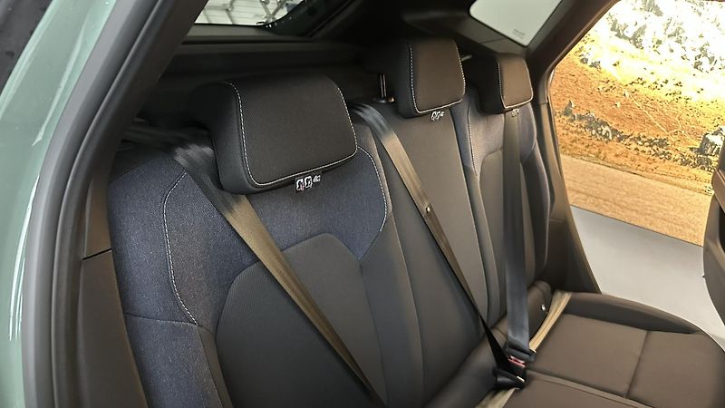 Dacia Duster (2026) Journey Hybrid-G 150 4x4 - fotka 17 z 30