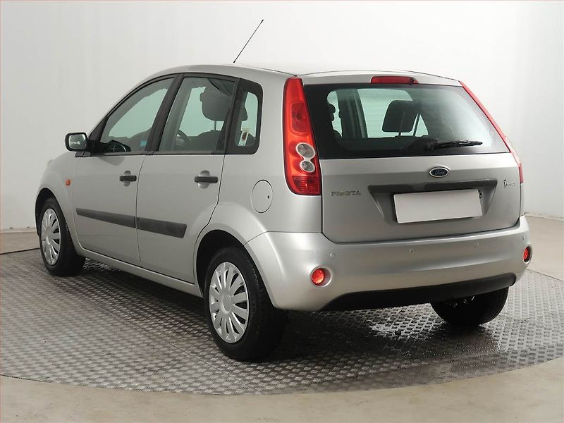 Ford Fiesta (2007) Trend 1.3 i, po STK - fotka 4 z 13