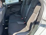 Ford Focus (2011) 1.6i, AC, park.asist - náhled 10