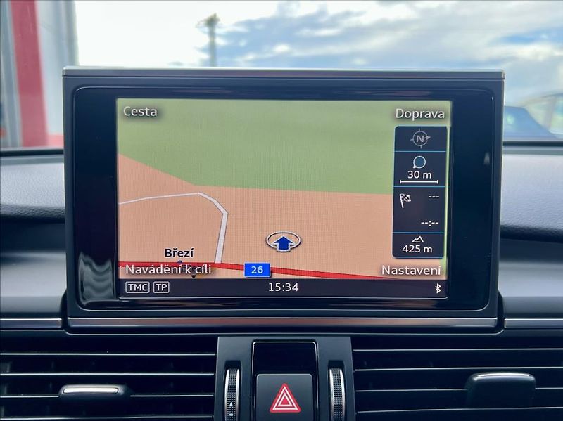 Audi A7 3,0 TDi S-line QUATTRO / LED - fotka 27 z 54