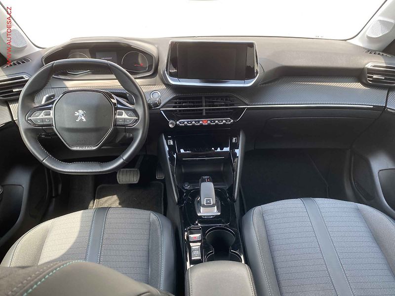 Peugeot 208 (2020) 1.2 PT, Allure, AT - fotka 8 z 18