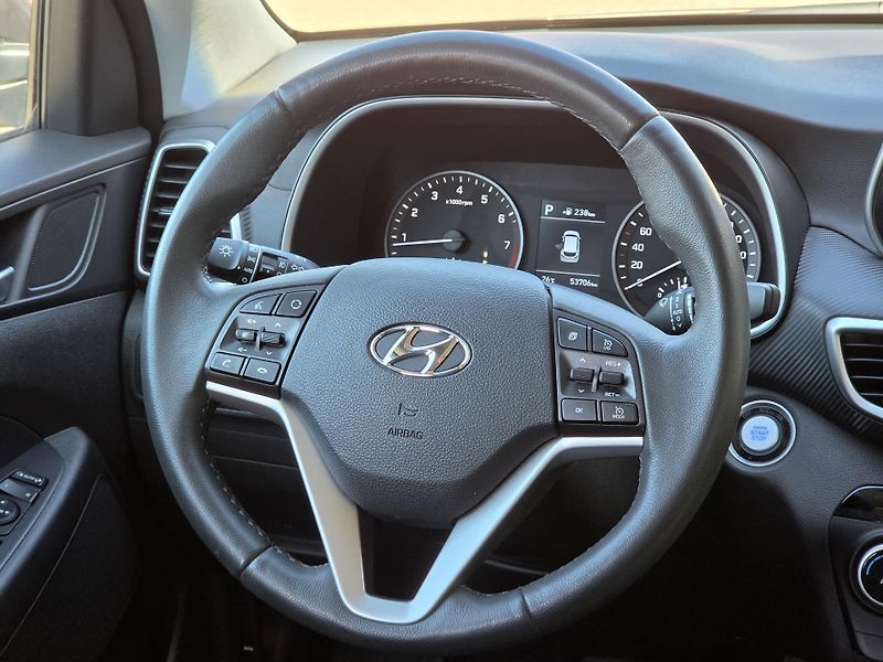 Hyundai Tucson (2020) 1,6TGDI 130kW DCT - fotka 16 z 16