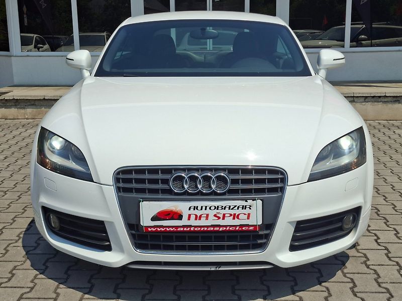 Audi TT (2009) 1.8TFSI 118kW MAN S-LINE - fotka 3 z 31