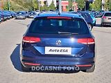 Volkswagen Passat (2015) 2.0 TDi, Comfortline, navi - náhled 4