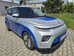Kia e-Soul III 64,8Kw,500 km,tepelné čerp - fotografie inzerátu