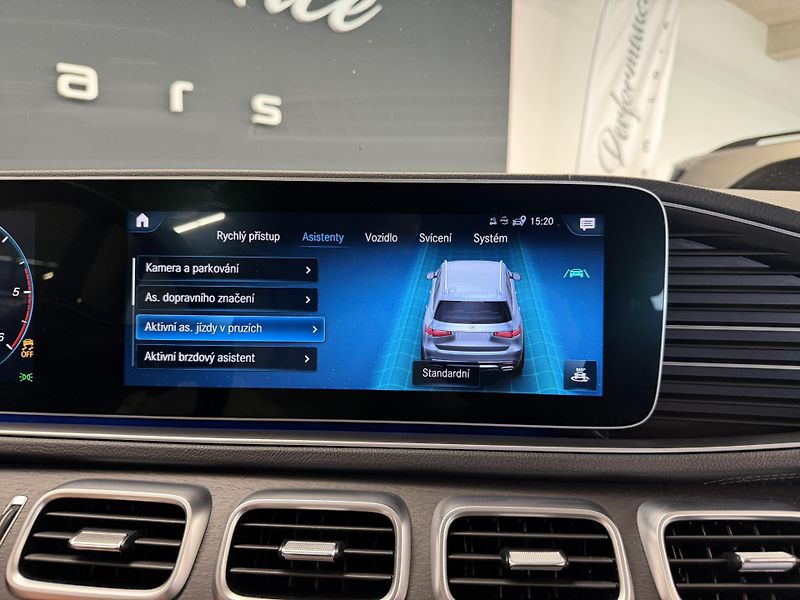 Mercedes-Benz GLS (2019) GLS 400d 4Matic AMG Line - fotka 84 z 111