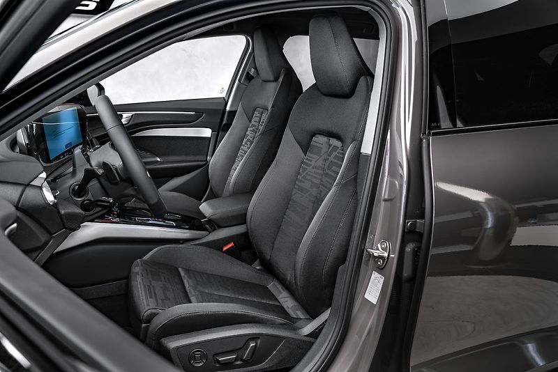 Audi A6 Allroad 50TDI Matrix Nezávislé 360 - fotka 14 z 22