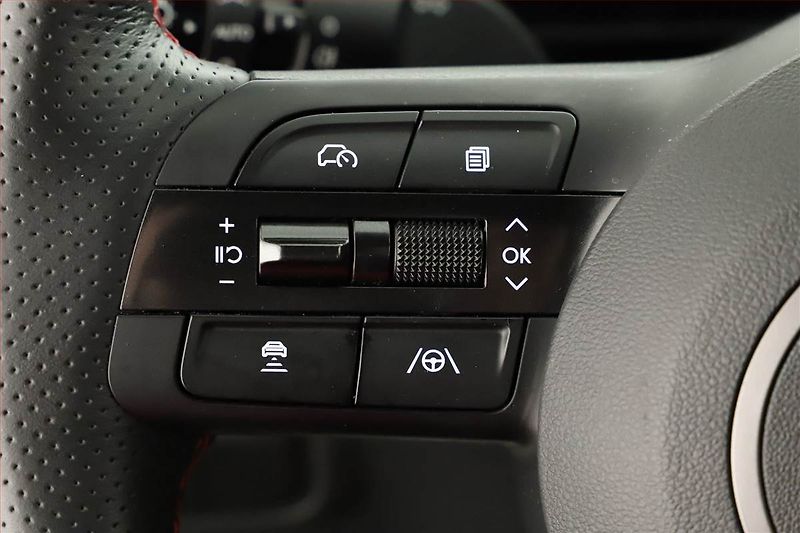 Hyundai Tucson (2025) 1.6 T-GDI, N- Line, Navigace - fotka 19 z 20