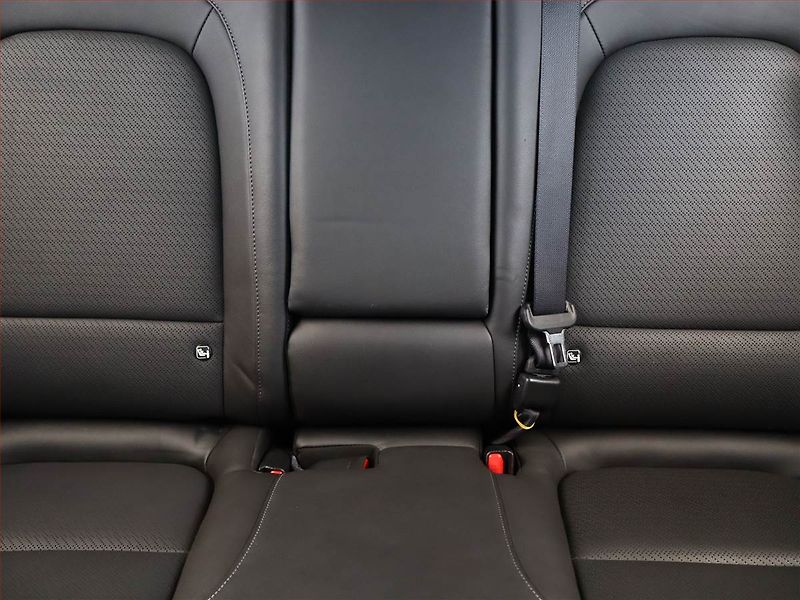 Hyundai Kona (2021) Electric 64 kWh, SoH 100% - fotka 8 z 24