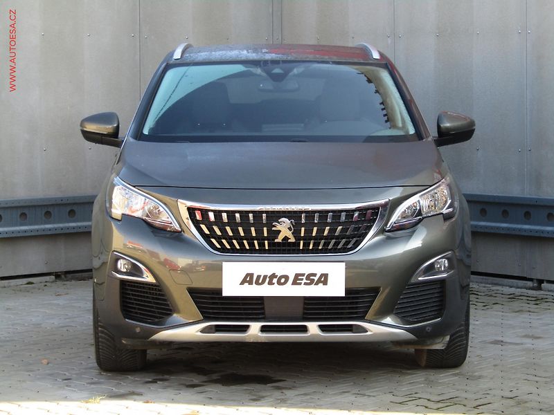 Peugeot 3008 (2019) 1.5 HDi, Allure, TZ - fotka 2 z 21