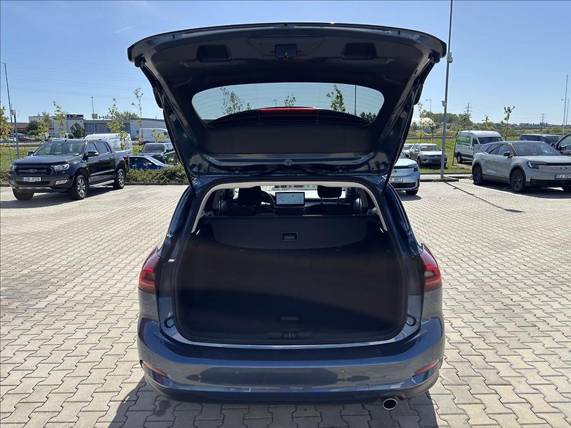 Ford Focus 1,0 EcoBoost 114kW Titanium - fotka 11 z 42