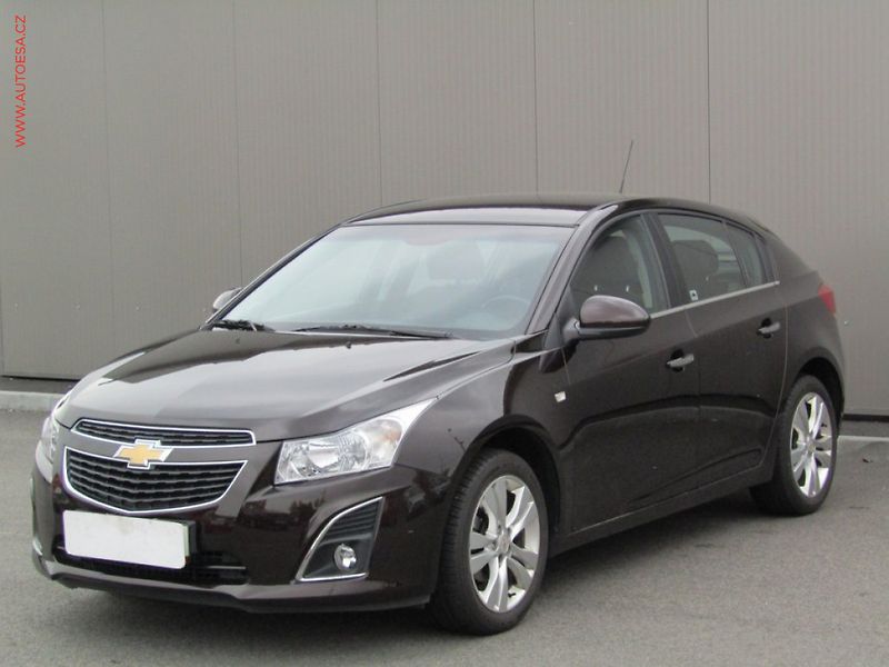 Chevrolet Cruze (2013) 1.8 i, 1.maj,ČR, AC, temp - fotka 3 z 3