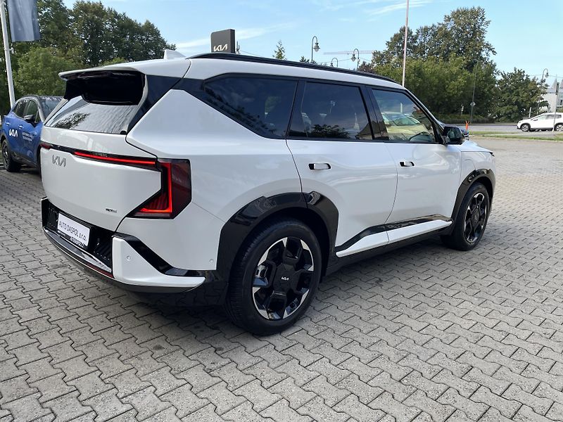 Kia EV5 (2026) 4x4 GT-Line EvoPark+Tech+PNS - fotka 3 z 28