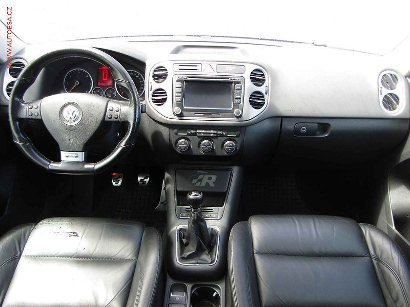 Volkswagen Tiguan (2009) 2.0 TDi 4x4, Navi, kůže - fotka 8 z 22
