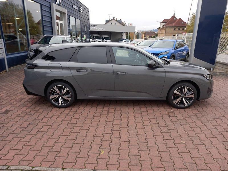 Peugeot 308 (2026) SW ALLURE Hybrid 145 e-DCS6  - fotka 6 z 33