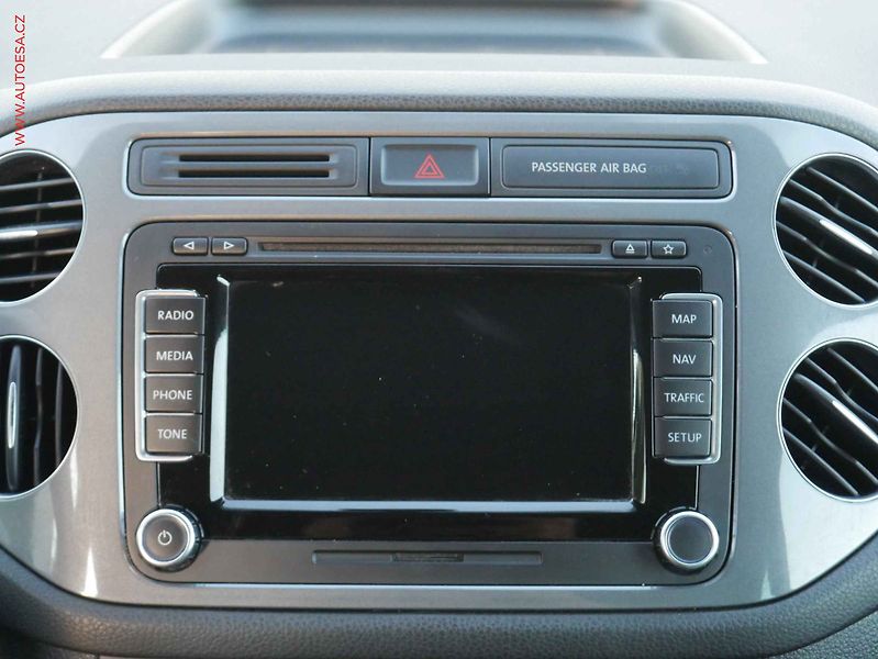 Volkswagen Tiguan (2013) 2.0 TDi 4x4, R-Line, bixen - fotka 11 z 18