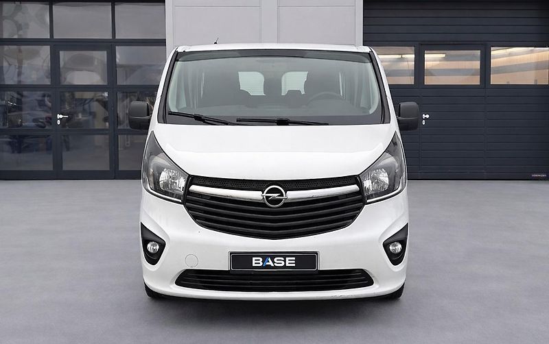 Opel Vivaro 1.6BiTurbo L1H1, 8Míst, Tažné - fotka 2 z 14