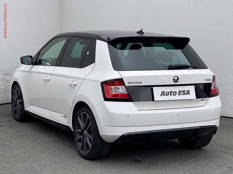 Škoda Fabia (2018) 1.4 TSi R5 EDITION, DSG, navi - fotka 6 z 18