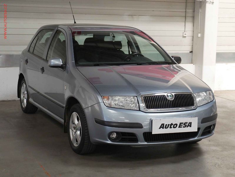 Škoda Fabia (2005) 1.2 HTP, 2.maj,ČR, AC, tažné - fotografie inzerátu
