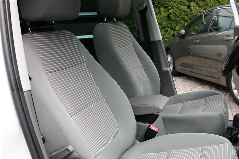 Seat Alhambra 2,0 103KW,AUTOMAT - fotka 36 z 55