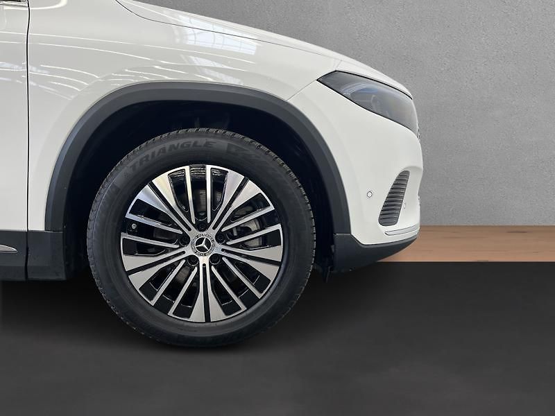 Mercedes-Benz EQA 250+ - fotka 9 z 22
