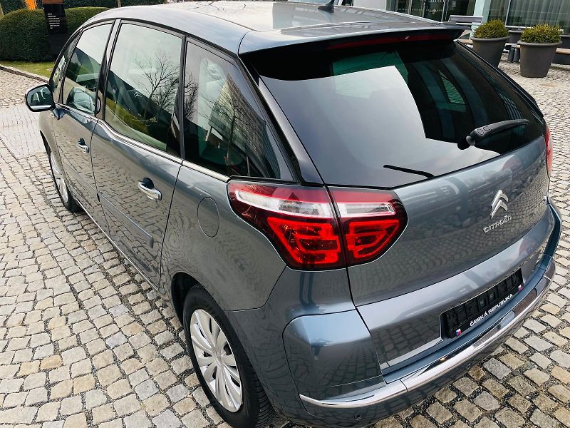 Citroën C4 Picasso 1.6i 88KW MANUÁL LED SENZORY - fotka 18 z 44