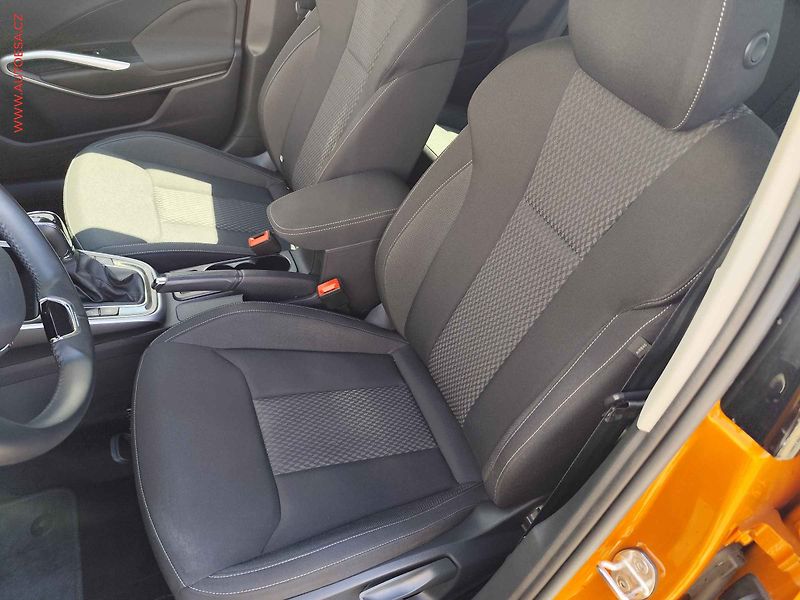 Škoda Fabia (2023) 1.0TSi, 2.maj,ČR, Style, DSG - fotka 9 z 29